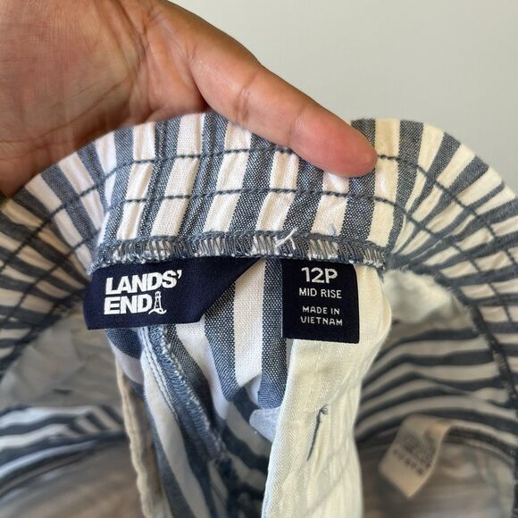 Lands End Striped Pull On Bermuda Shorts Blue White Summer Beach Petite Size 12 - Picture 8 of 10